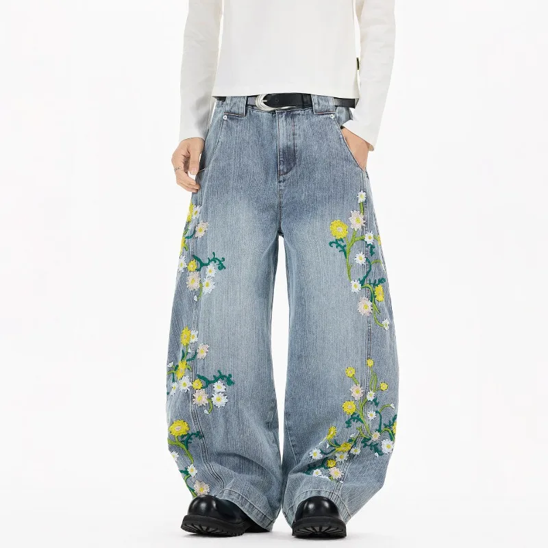 

Chic New Men's Blue Jeans Plant Floral Embroidery Scimitar Long Pants Loose Wide Leg Design Versatile Denim Trousers