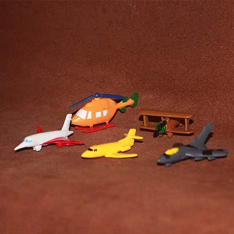 WW2 Aircraft Fighter Action Figure Figurine Model Toys City Helicopter Airliner Plane Garden Miniature Accessories Decoration