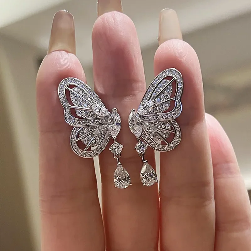 Pendientes de mariposa exquisitos de plata de ley S925 de lujo con joyería exagerada de diamantes de alto carbono