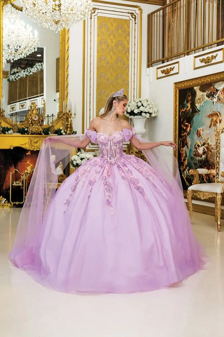 

16 Year Old Quinceanera Dress Off Shoulder with Bow Sweetheart Ball Gown Lace Applique Tulle Formal Party Princess Evening Gowns