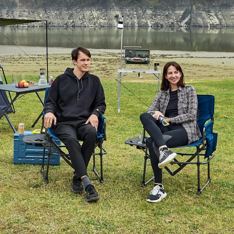 كرسي مدير التخييم مع طاولة جانبية كرسي محمول قابل للطي للاستخدام في الهواء الطلق كرسي حديقة مدمج عالي التحمل مع جيب مدمج