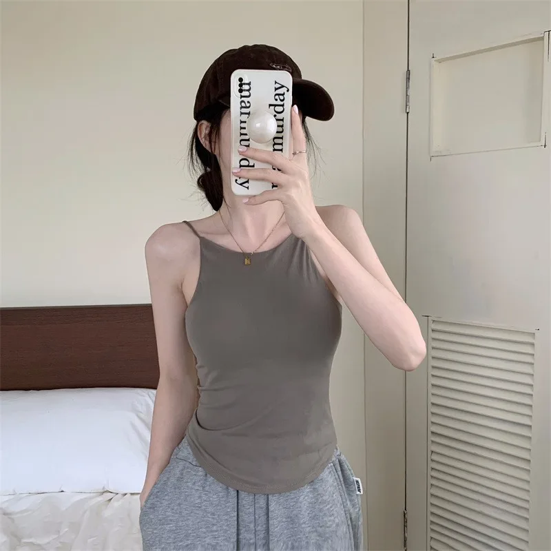 

Women's French Chic White Cami Top Summer Built-in Bra Camisole Inner Wear & Outerwear Sleeveless Crop Top for Fashion Outfits