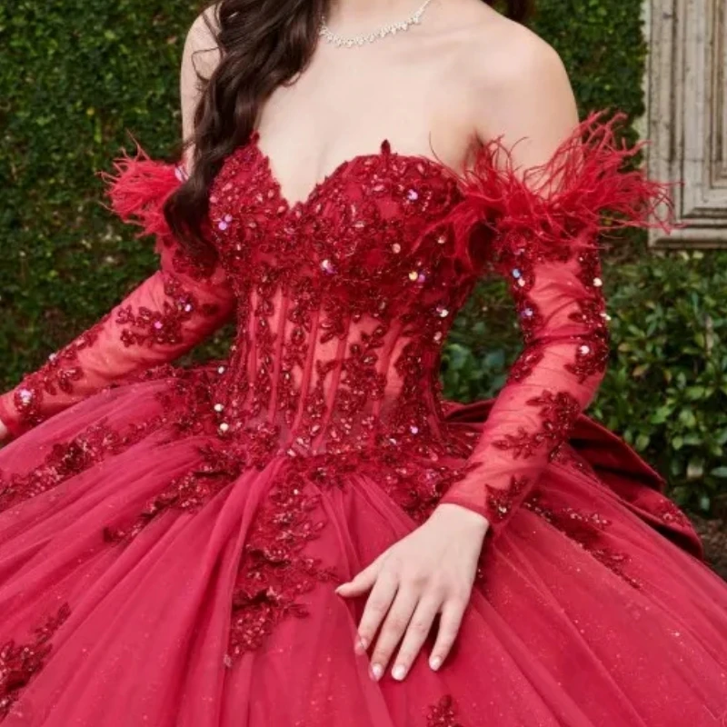 Elegante vestido De Quinceañera De princesa Roja Árabe, manga larga, apliques De encaje, lazo De plumas, fiesta De graduación, 15 años, 2024