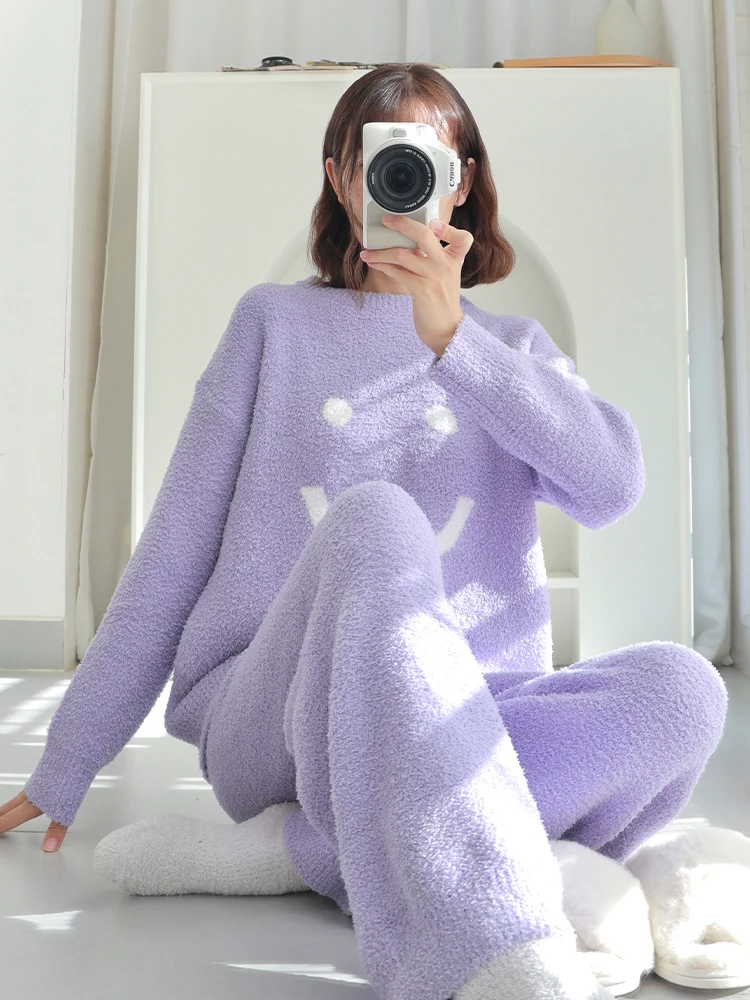 Half velvet padded pajamas winter women\'s 2023 new coral velvet sweet smiling face can be worn outside home suit