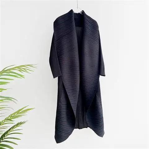 Wrinkled jacket 2025 autumn  new style long sleeves, medium to long length, loose fit, oversized, slimming and stylish look - Image 3