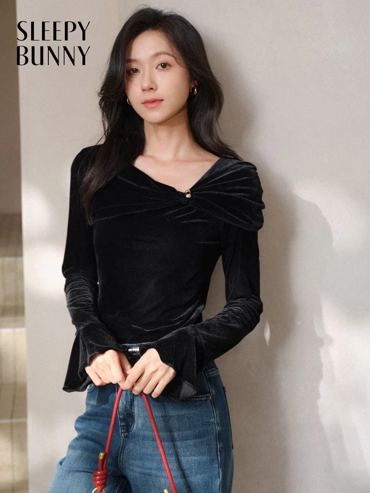 غير المتماثلة المخملية تويست الجبهة للنساء النمط الفرنسي سليم طويل الأكمام تي شيرت شتوي لينة بسط بلوزة سوداء مظهر يوميا #2