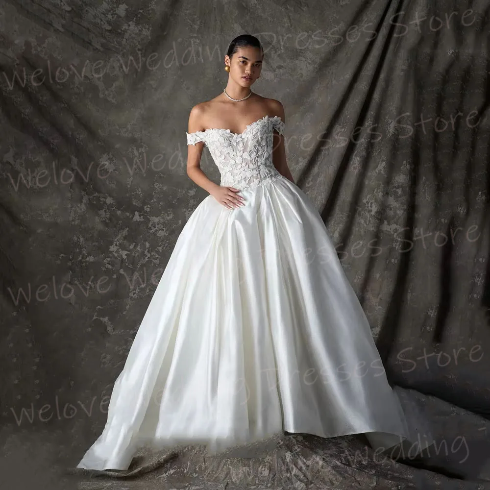 Abiti da sposa eleganti da donna A Line con spalle scoperte Applicazioni in pizzo Robe De Mariée Abiti da sposa in raso personalizzati Vestido De Novia