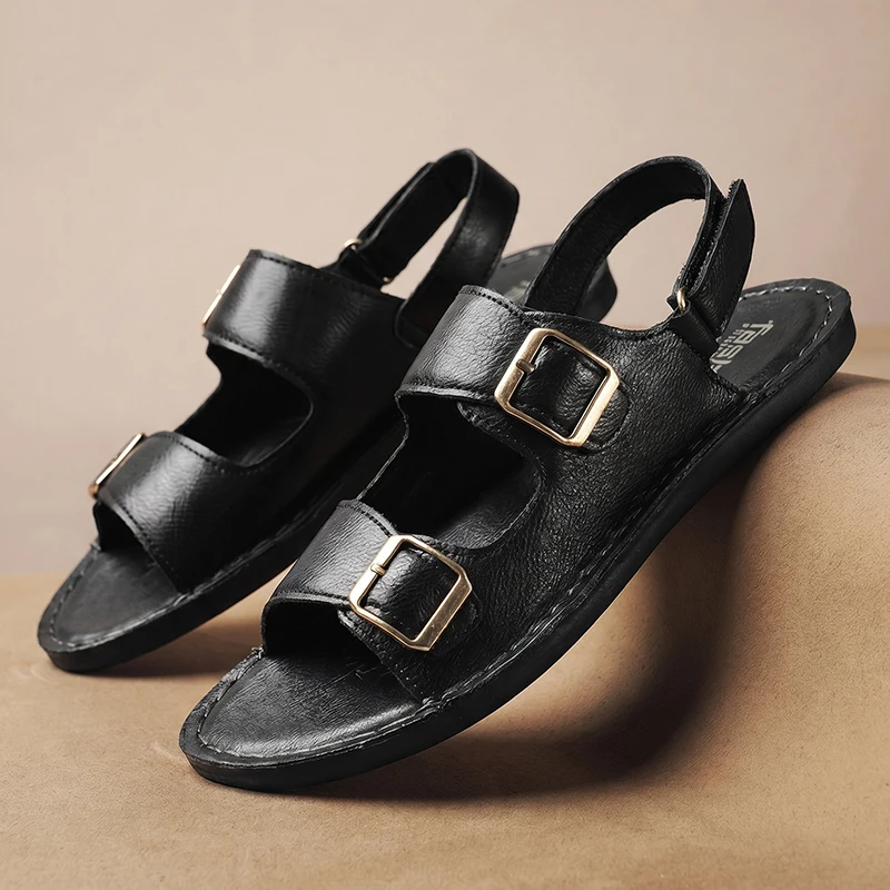 

Trendy Men's Slip-On Beach Slippers with Casual Buckle, Comfortable Flat Heel Cover for Couples
