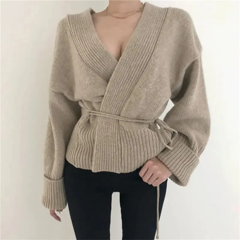 Autumn Casual Kintted Open Cardigan Jacket Coat Woman Lace-Up Sexy V-Neck Loose Cardigans New Fashion Short Knit Sweaters Khaki