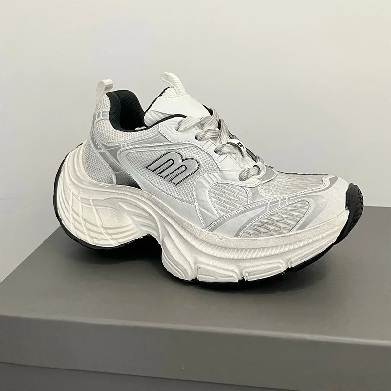 

New Fashion Versatile Sports Shoes Unisex Brand Retro Thick Sole Dad Shoes Couple Sneakers Mesh Breathable Casual Comfort Shoes