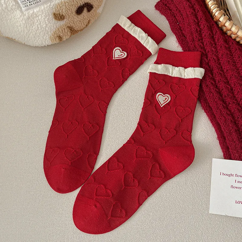 6 pares 2025 novo quente feminino vermelho branco meados de bezerro meias conjunto bonito dos desenhos animados design outono inverno meias de algodão feminino presente de ano novo