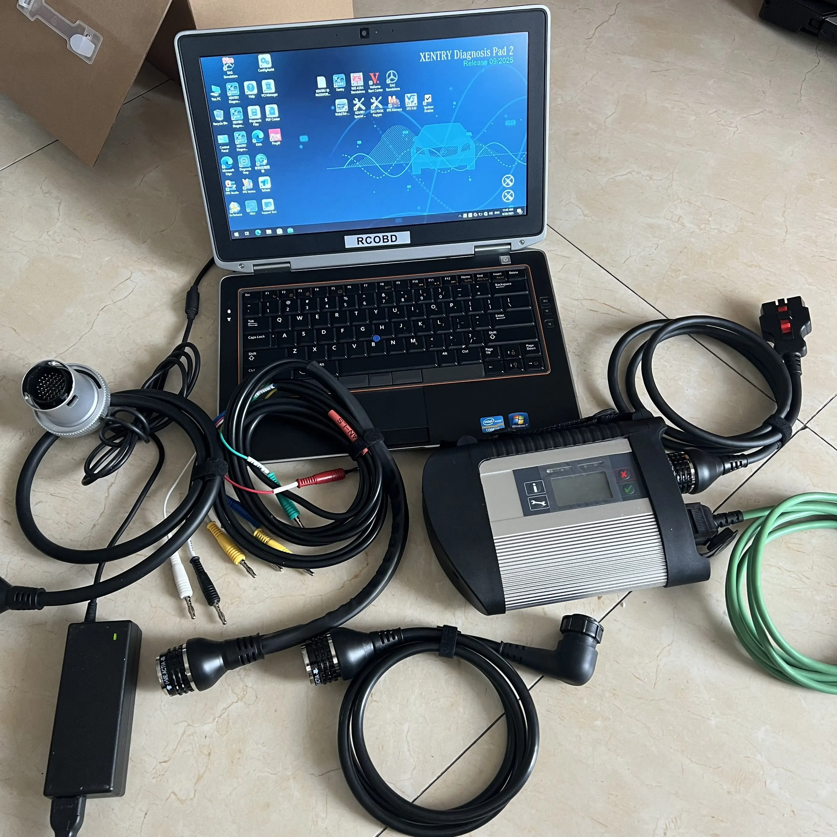 

2025.09 MB Star SD Connect C4 DOIP WIFI Компактный инструмент для диагностики программирования для Mercedes с ноутбуком E6420 i5 8g Готовый к работе