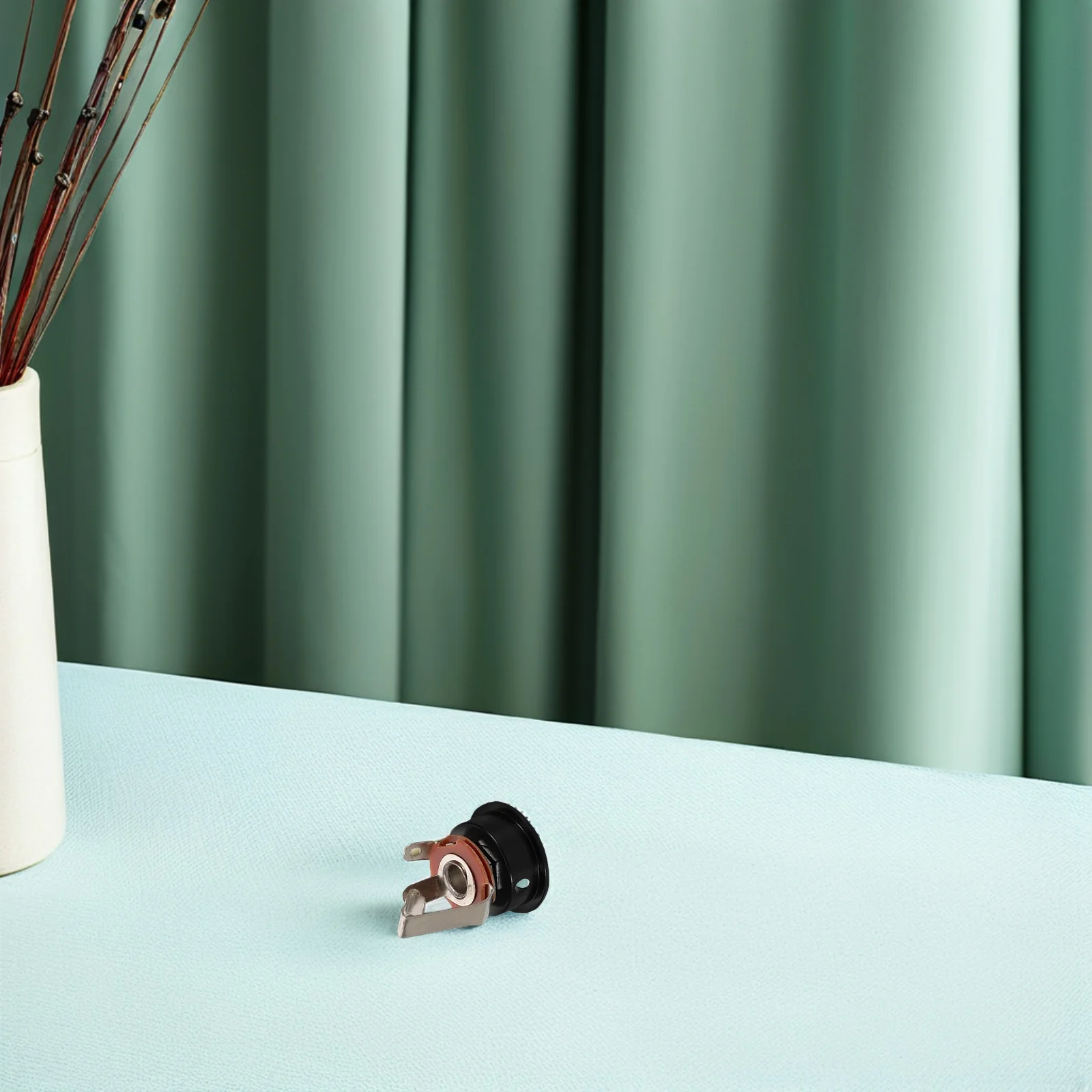 

2pcs Electric Accessories Metal Plastic Socket Plate Output Guitar Input Jack Durable Connection Guitar Parts Bass for Studio