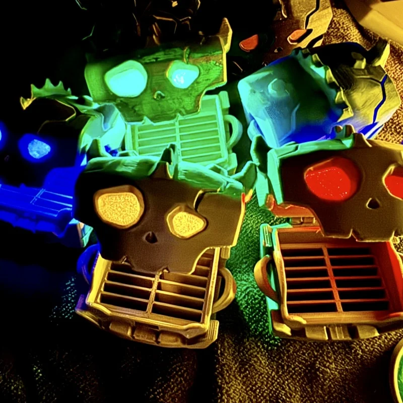 

Luminescence Zelda Game Card Holder - 3D Printed Magnetic Switch Case in Bokoblin Treasure Chest Style for Tears of the Kingdom