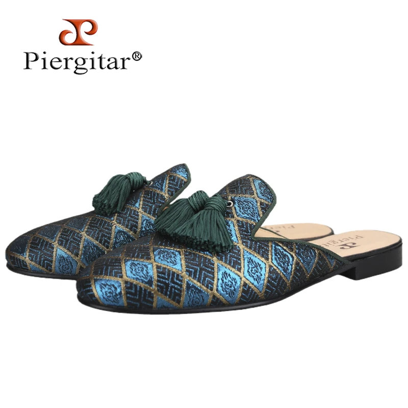 

Piergitar Summer Style Green And Gold-Embossed Diamond Plaid Jacquard Silk Men Mules Handmade Tassels Slip-On Slippers Plus Size