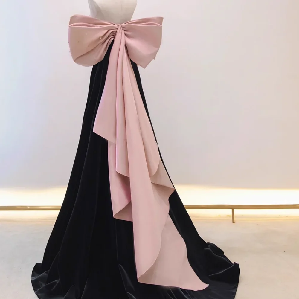 فساتين حفلة موسيقية مخصصة على شكل حرف A أنيقة وحديثة بدون حمالات رداء حفلات بدون أكتاف مطرز بالخرز فستان سهرة بفيونكة فيستدو دي نوفيا