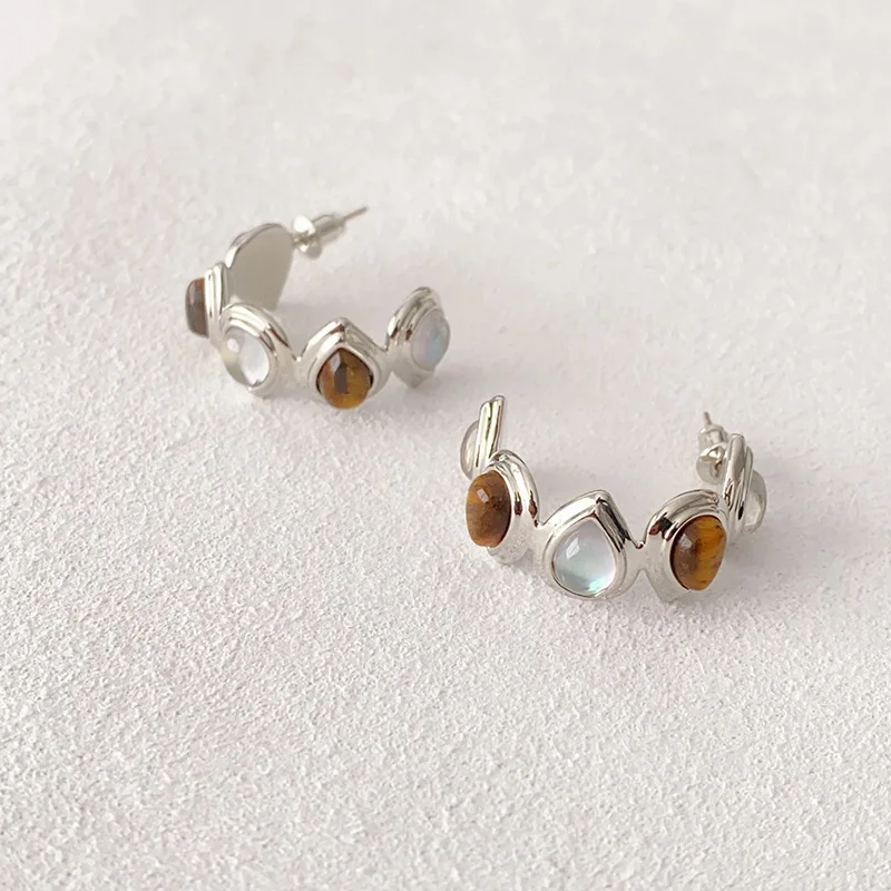 Fashionable new water drop tiger's eye white shell C-shaped stud earrings for women
