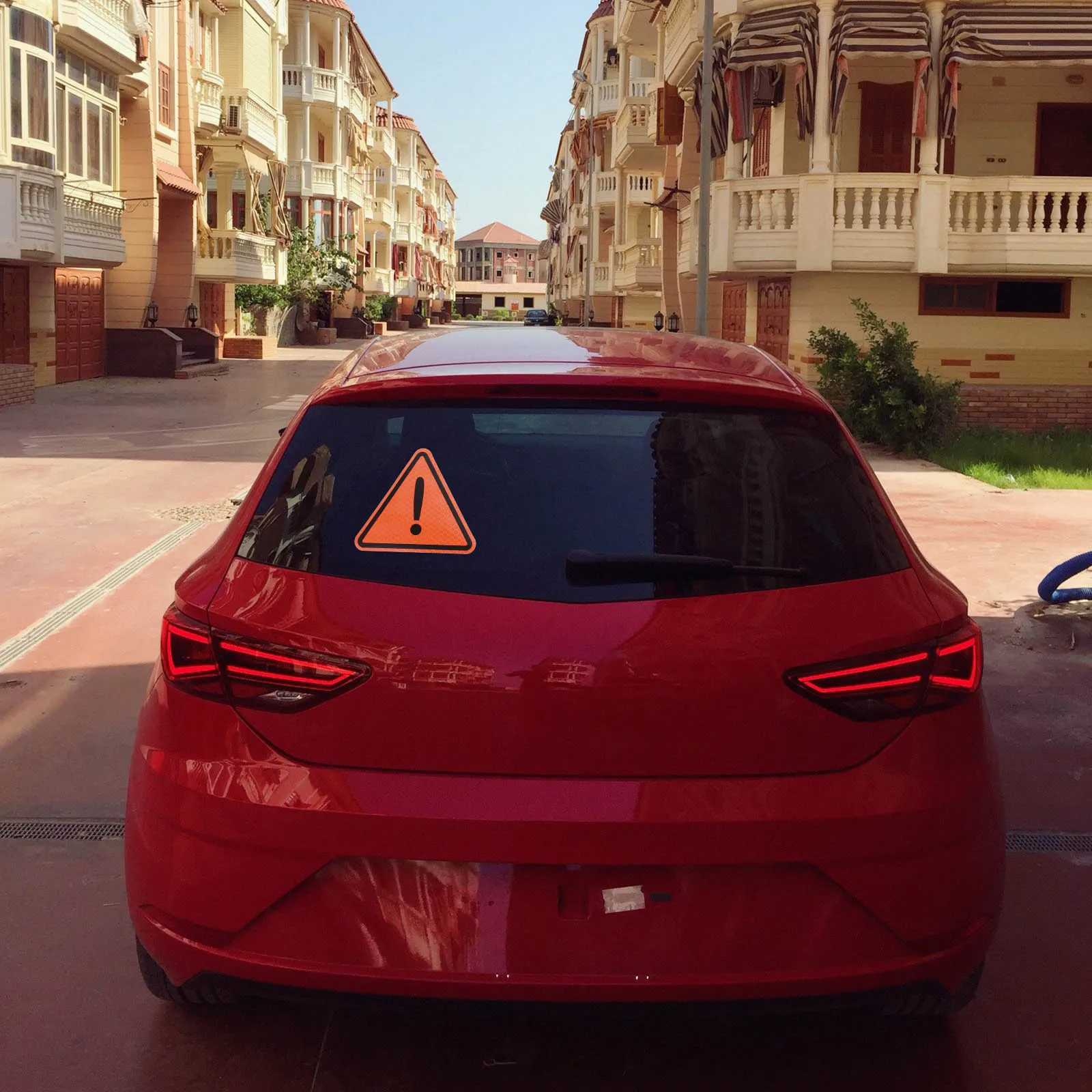 

1 Set Reflective Car Signs 300M Visibility Triangular Reflective Labels For Outdoor Use High Visibility Safety Stickers Traffic