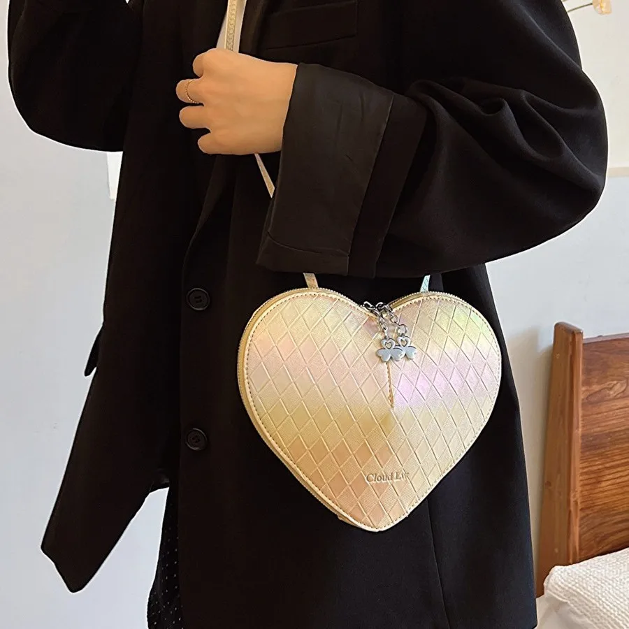 

Модная универсальная женская сумка через плечо Love, новинка 2025, милая индивидуальная нишевая сумка через плечо Maillard, трендовая женская сумка