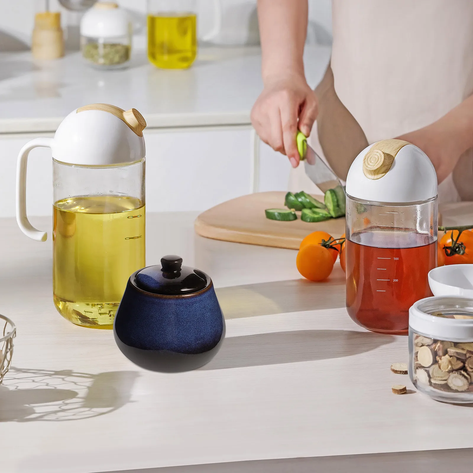 

Lovely Seasoning Container Practical Decorative Sugar Jar Lid Spoon Condiment Storage Sugar Jar Salt Bowl with Lid