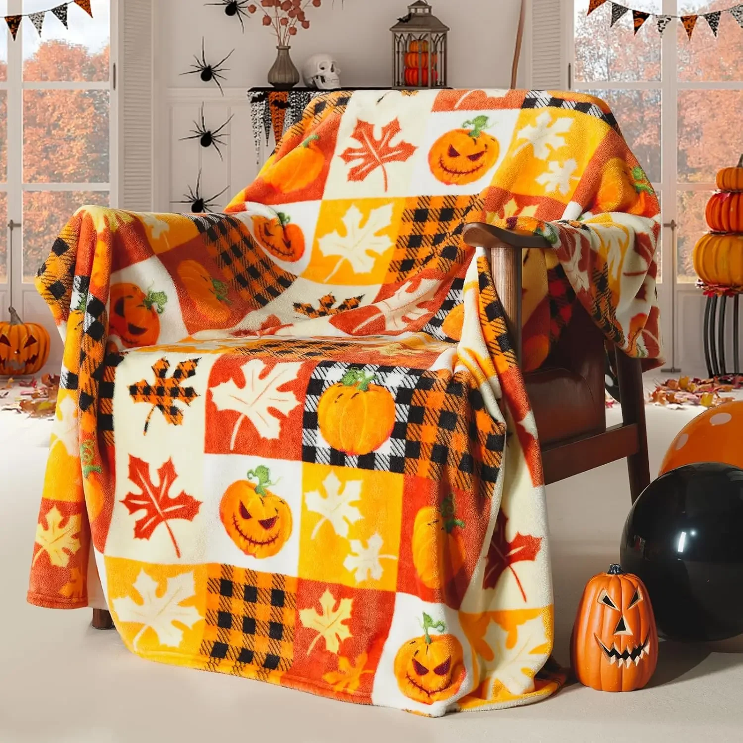 

Halloween Flannel Throw Blanket Oarnge Pumpkin Leaves Fall Soft Plaid Blanket Fleece Plush Lap Blankets Cover Home and Decor