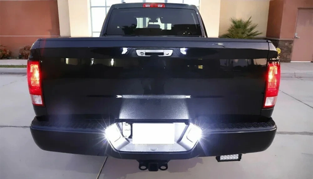

2 шт. белая светодиодная лампа освещения номерного знака для Dodge RAM 1500/2500/3500 2003-2018 для Dodge RAM 1500 Classic 2019-2020