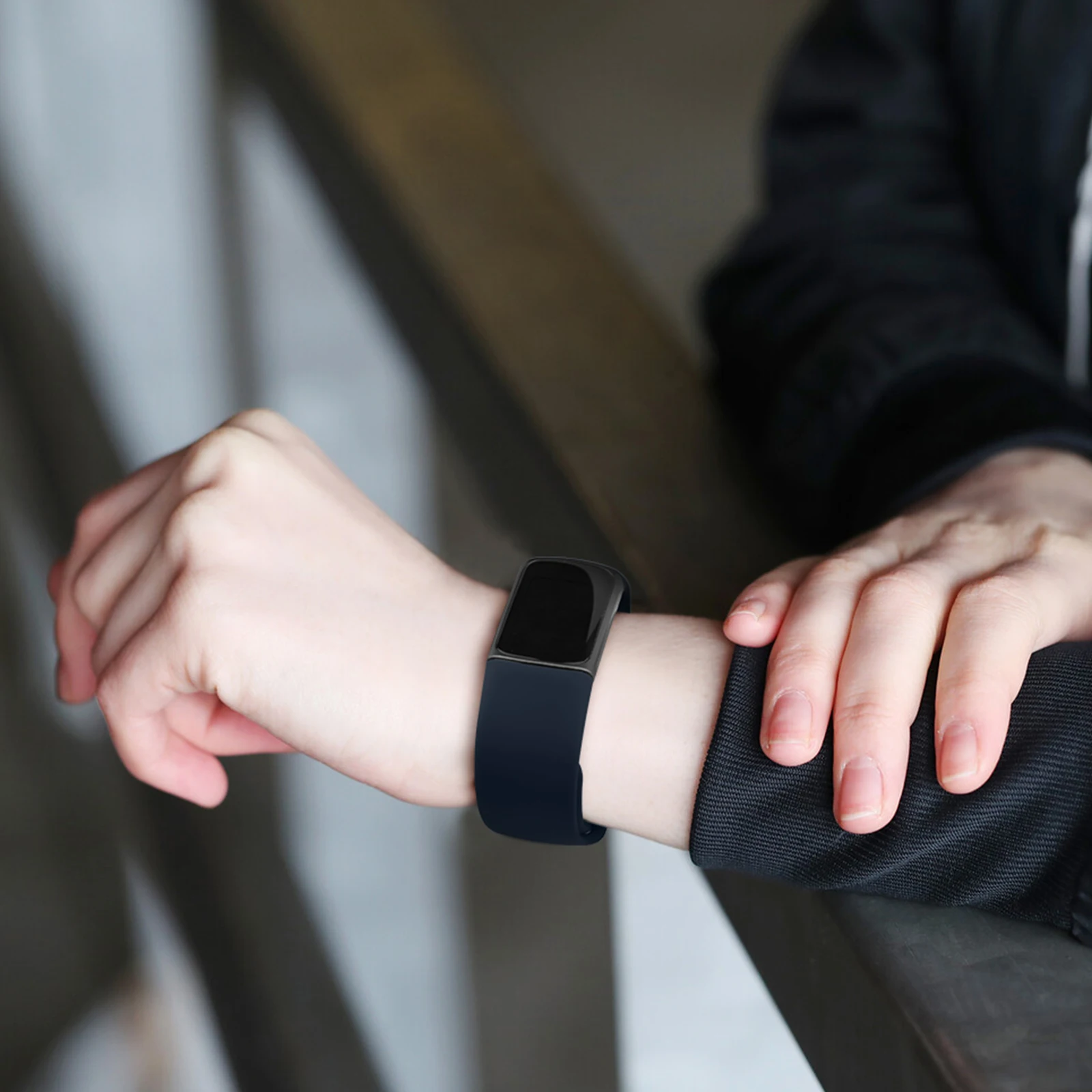 Silicone Watchband for Fitbit Charge 5 6 Strap Wristband Replacement for Fitbit Charge 5 6 Sport Bracelet Smartwatch Accessories