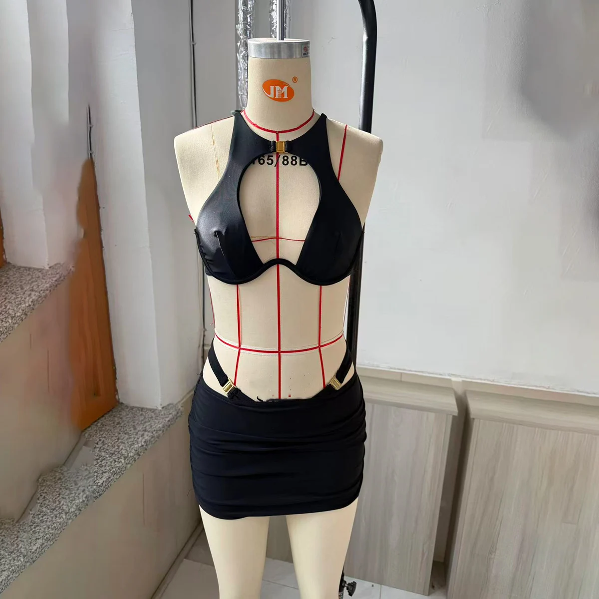 3-teiliger Bikini 2025 Sexy Damen-Badeanzug, Bademode, weiblicher Bikini-Set, Push-Up, Strandmode, Badeanzug, Rock, Badeanzug, Vertuschungen