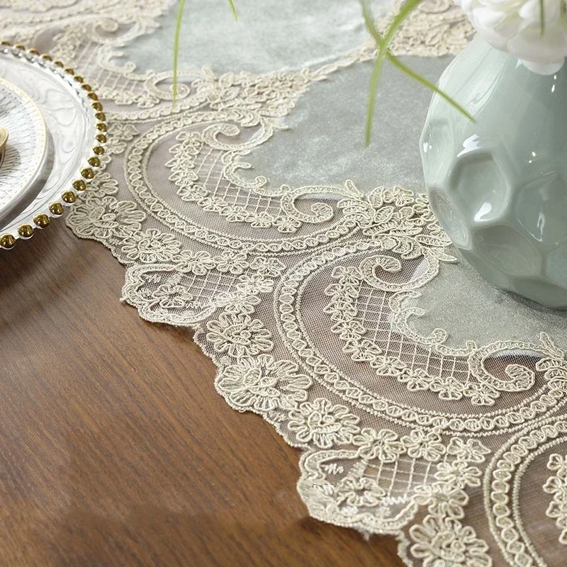 Table Runner For Dining Table Cloth Runners Beige Gold Velvet Europe Embroidered Classical Table Flag Lace Home Decoration