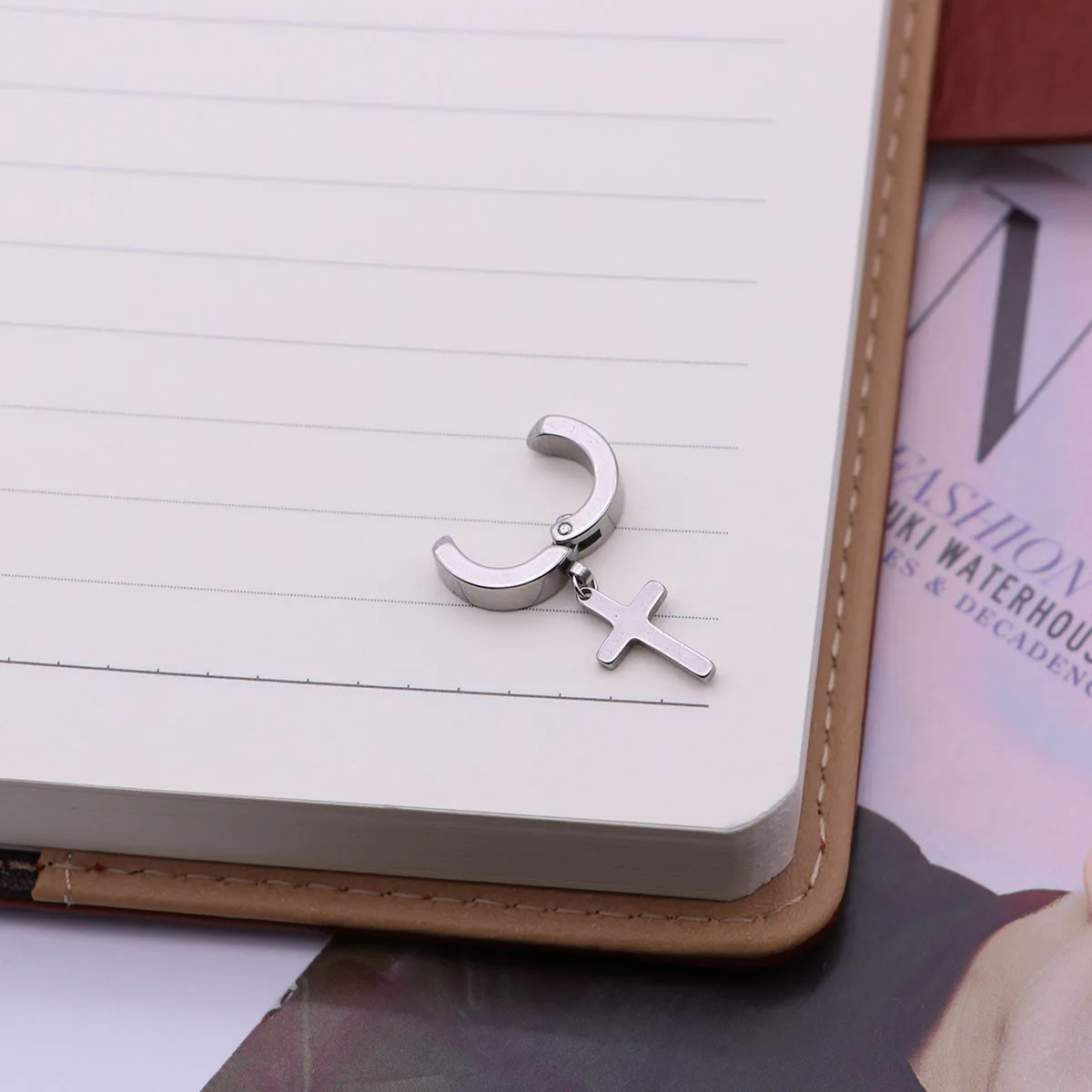 

No Hole Earings Set of 2 Stainless Steel Anti-Allergic Ear Clips Jewelry for Daily Wear Ear Cuff Without Piercing Trendy