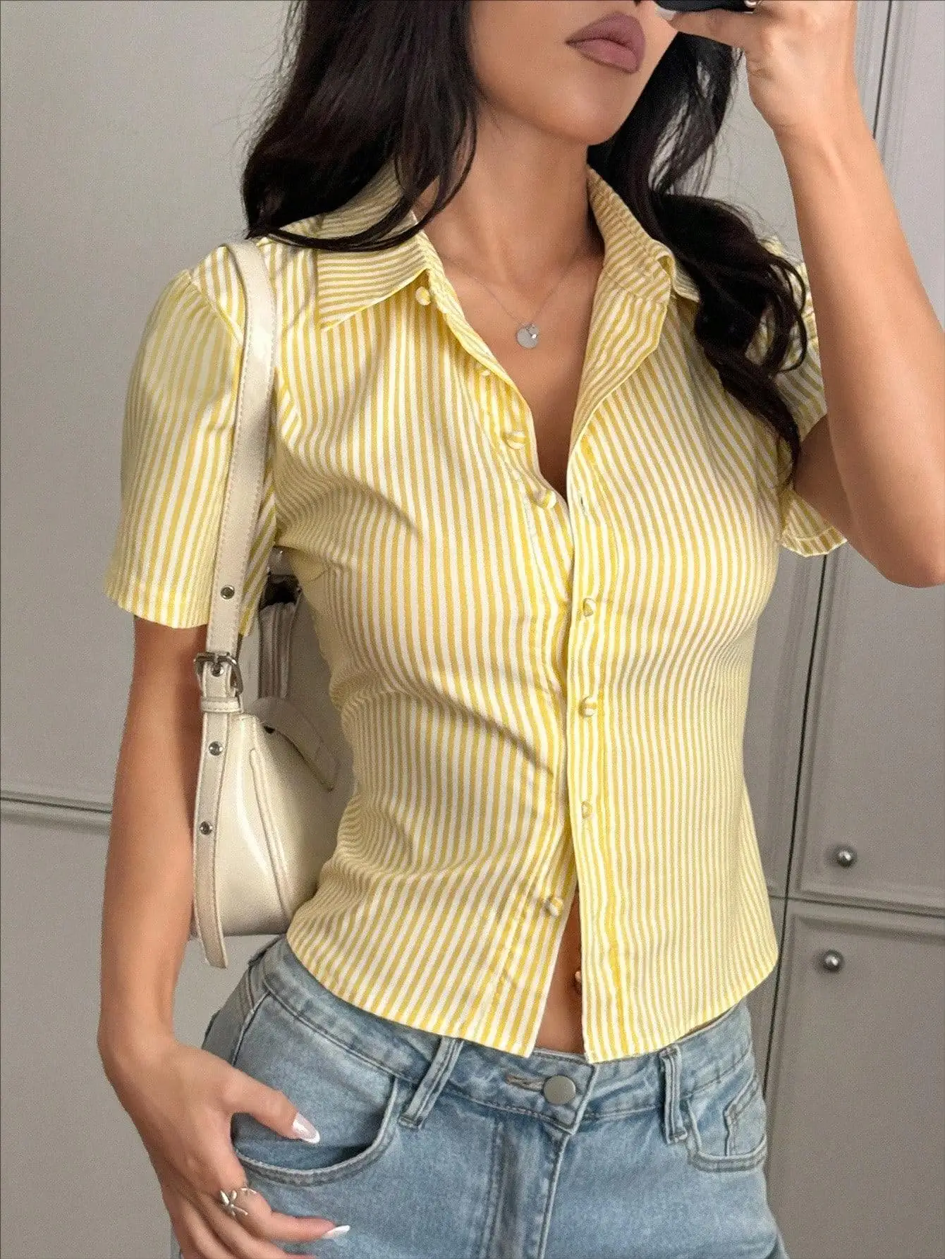 

Striped Button Down Shirt For Women Short Sleeve Slim Fit Cropped Blouse Style Summer Top Elegant Office Workwear Fashion