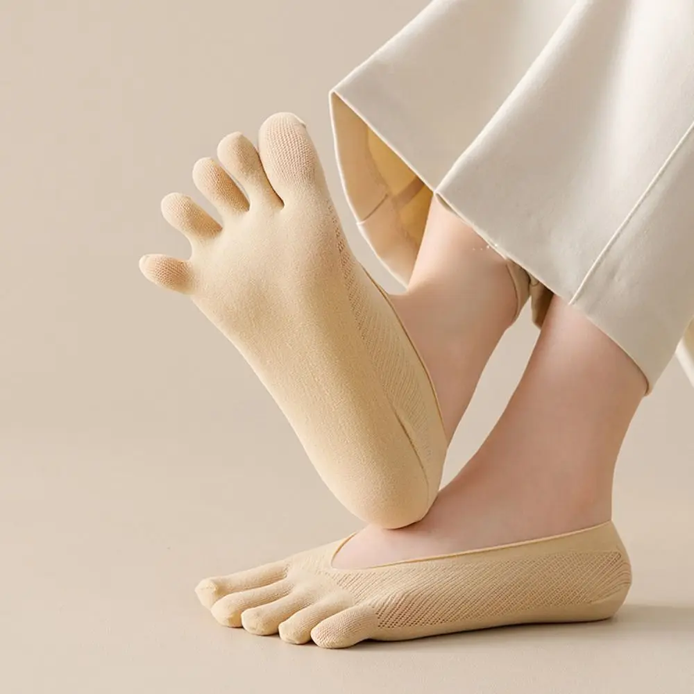 

5Pairs Ultra-thin Five Finger Boat Socks Anti-slip Hosiery Split Toe Socks Shallow Mouth Invisible Mesh Shallow Socks Women