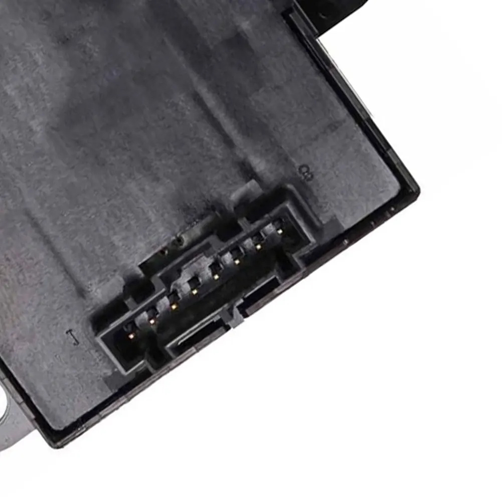 Sunroof Button Switch 22818011 for Cadillac For Escalade and For Chevrolet Vehicles Maintains Original Operation