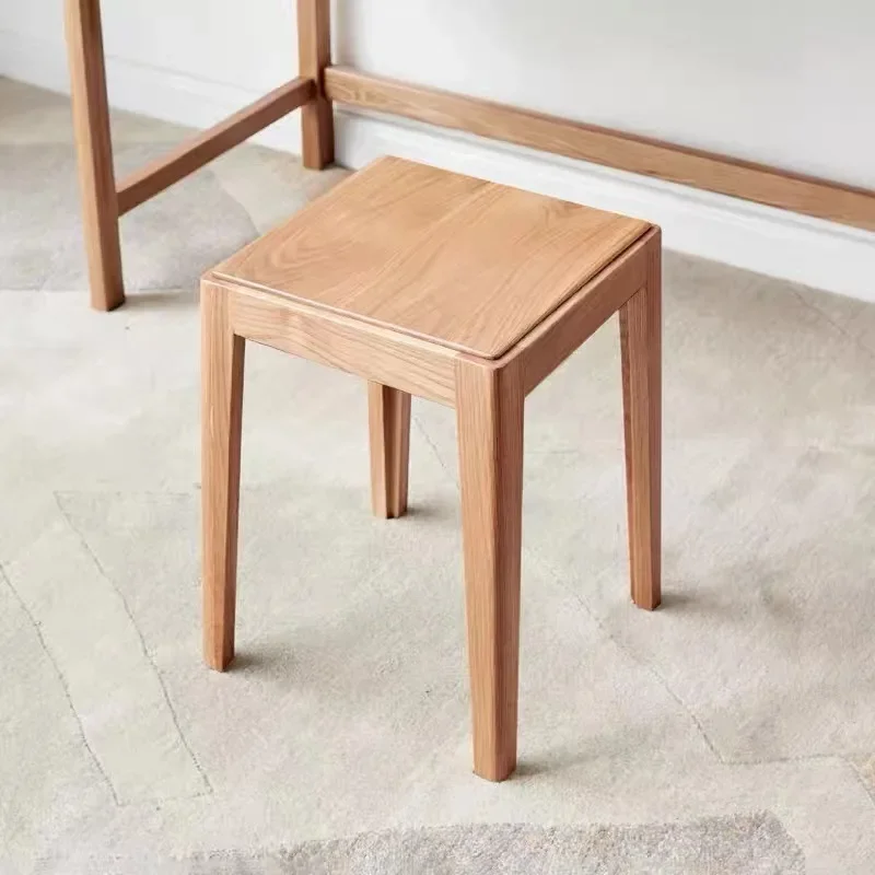 

Red oak solid wood square stool can be stacked for makeup stools. Restaurant home square stools are simple, creative, and thicke