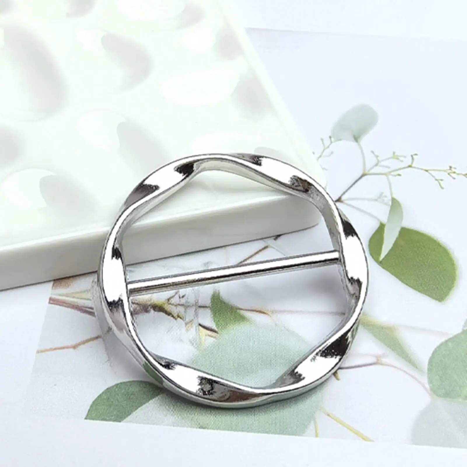 4pcs Metal Ring Waist Button Scarf Button Fashion Corner Hem Waist Knotted Brooches Women T-shirt Fixed Buckle Girl Decor