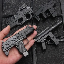 New 1:6 MINI Submachine Gun Miniature Model Gun Keychain Plastic Metal Shell Boy Birthday Gift Anti-stress Toys