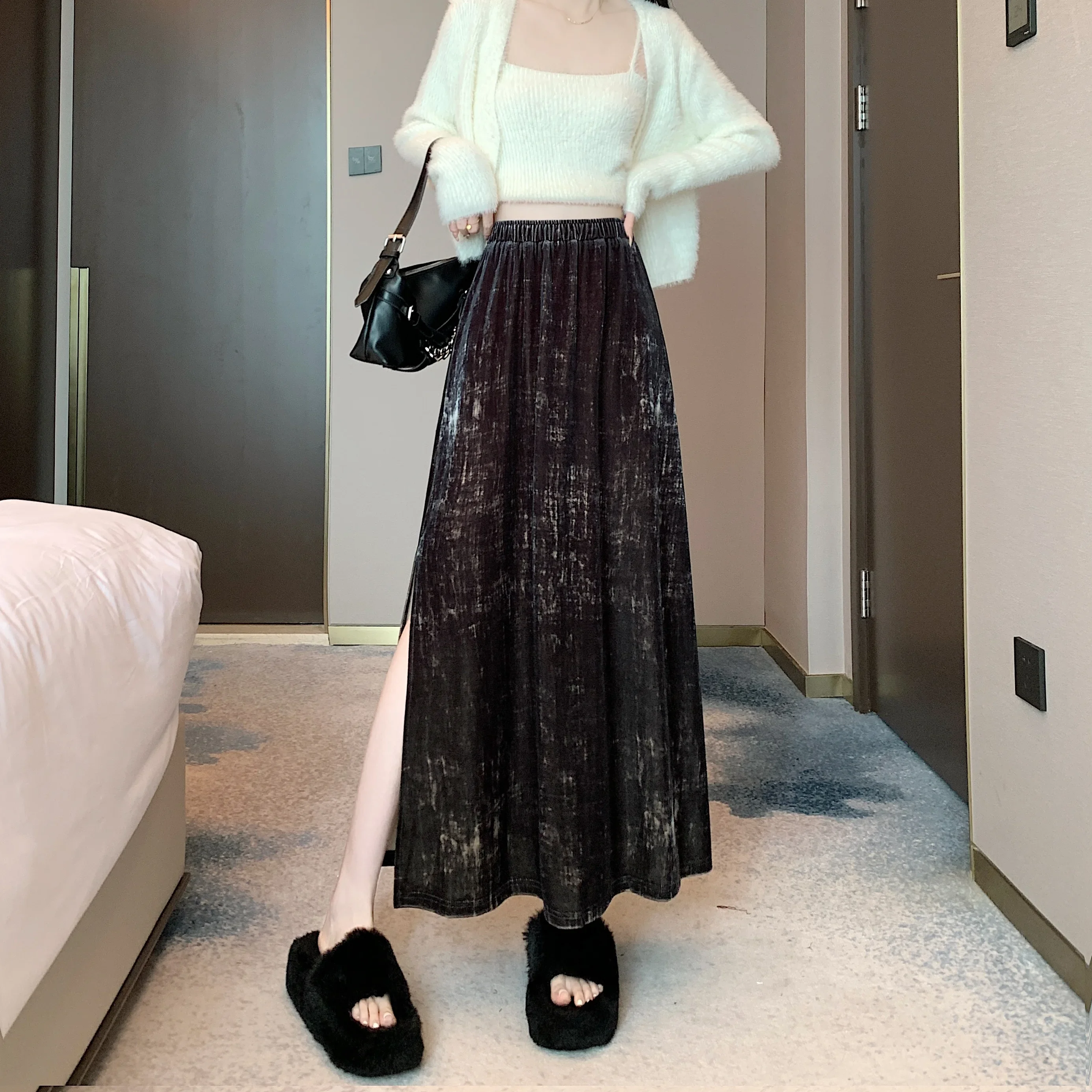 2024 Autumn Winter New Retro Velvet Split Skirt High Waist Slim A-line Long Skirt Streetwear Harajuku