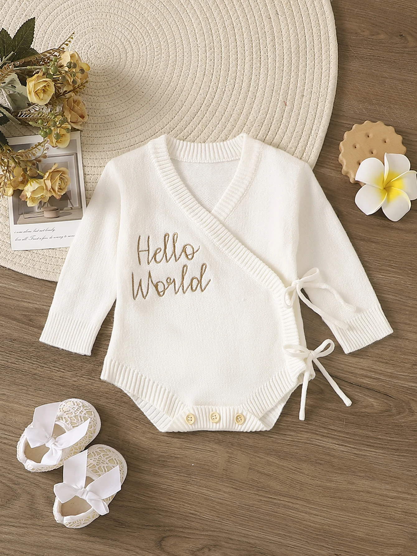 0-6m Baby Autumn/Winter ‘Hello World’ Letter Embroidered Long Sleeve Sweater Rope Crawler Infant Romper Children Clothes