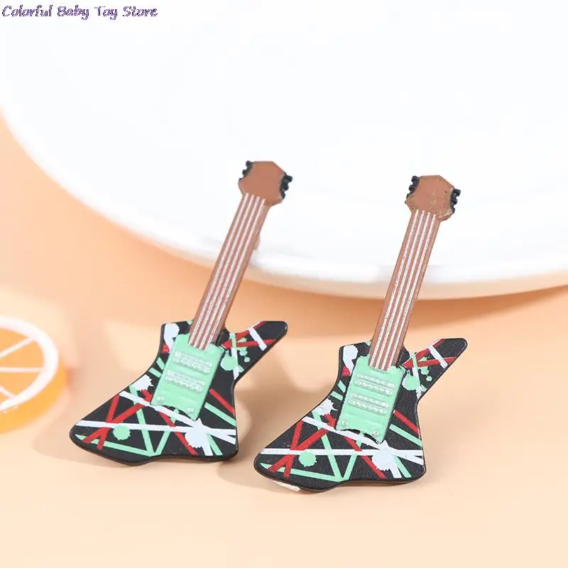 Hot Sale 1:12 Dollhouse Miniature Music Electric Guitar Violin for Kids Musical Toy House Decor