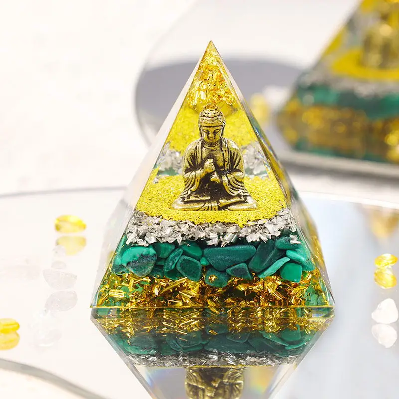 Buddha Statue Pyramid Crystal Gravel Epoxy Resin Home Desktop Handmade Ornament Auspicious Feng Shui