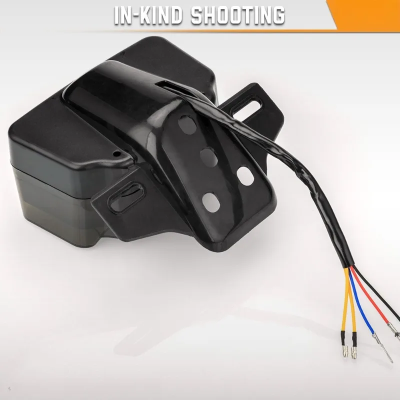 Luz trasera LED impermeable para motocicleta con soporte para matrícula conducción nocturna para ciclistas TMX125 155 CG125