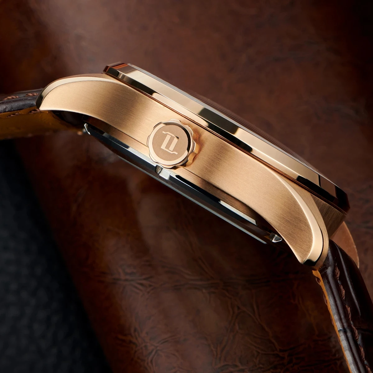 OBLVLO ผู้ชายนาฬิกาอัตโนมัติ 41 มม.นาฬิกาข้อมือกันน้ํา Sapphire Luminous Earth Star Dial