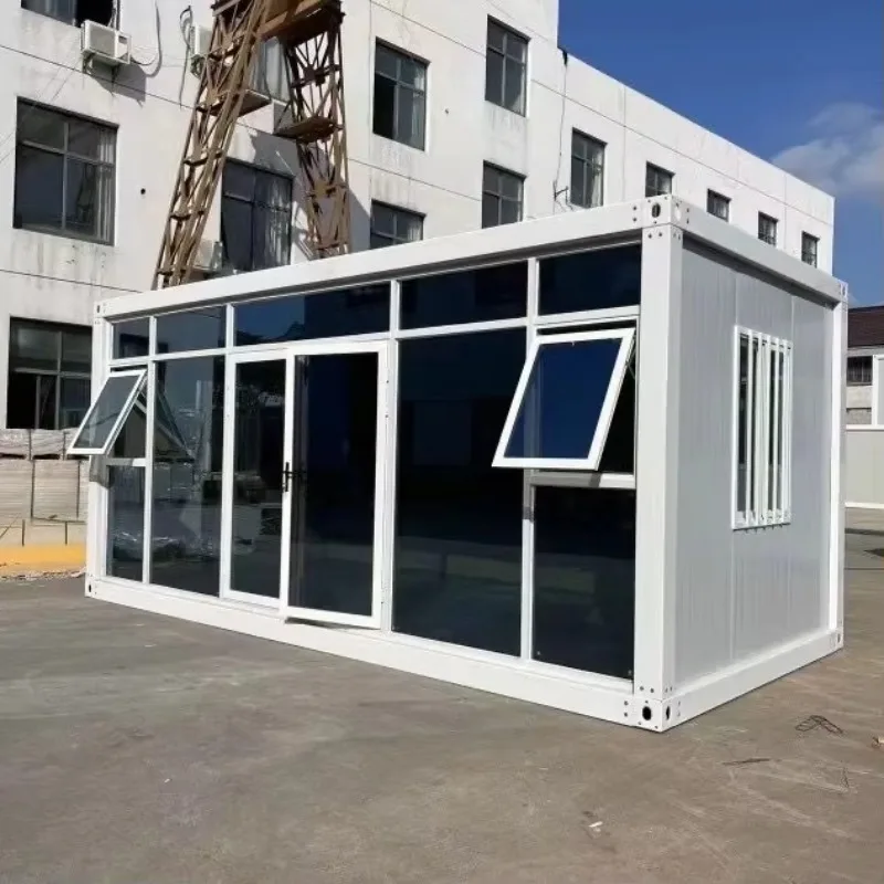 Fast Build 20Ft 40Ft Extendable Prefabricated Homes Living Prefab Villa Foldable Expandable Container House Outdoor Use