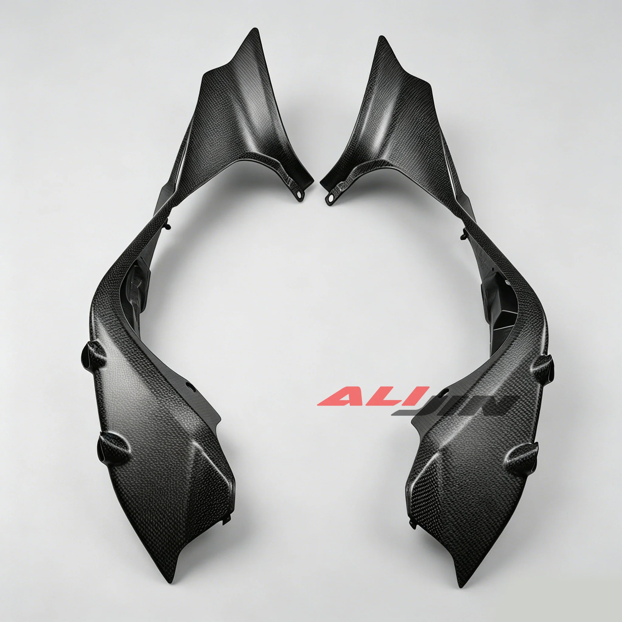Motorcycle Dry Carbon Fiber Fairing For DUCATI PANIGALE V4 2025 2026 Side Seat Lower Frame Cover Protector Panel Cowlings Guard