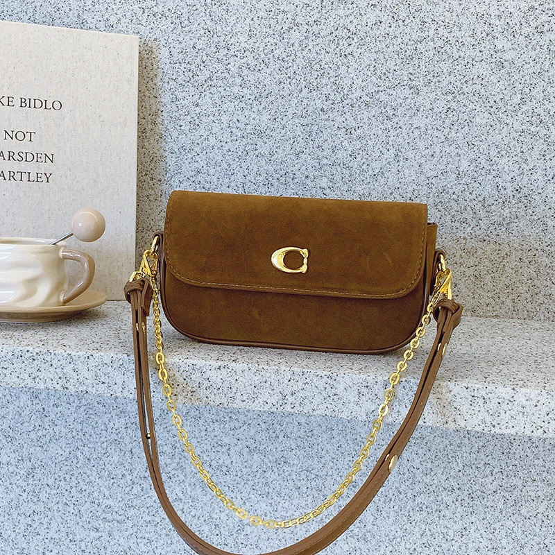 

High-End Minimalist Unique Leisure Business Bag Vintage Fashionable Tote With Letter Logo Design