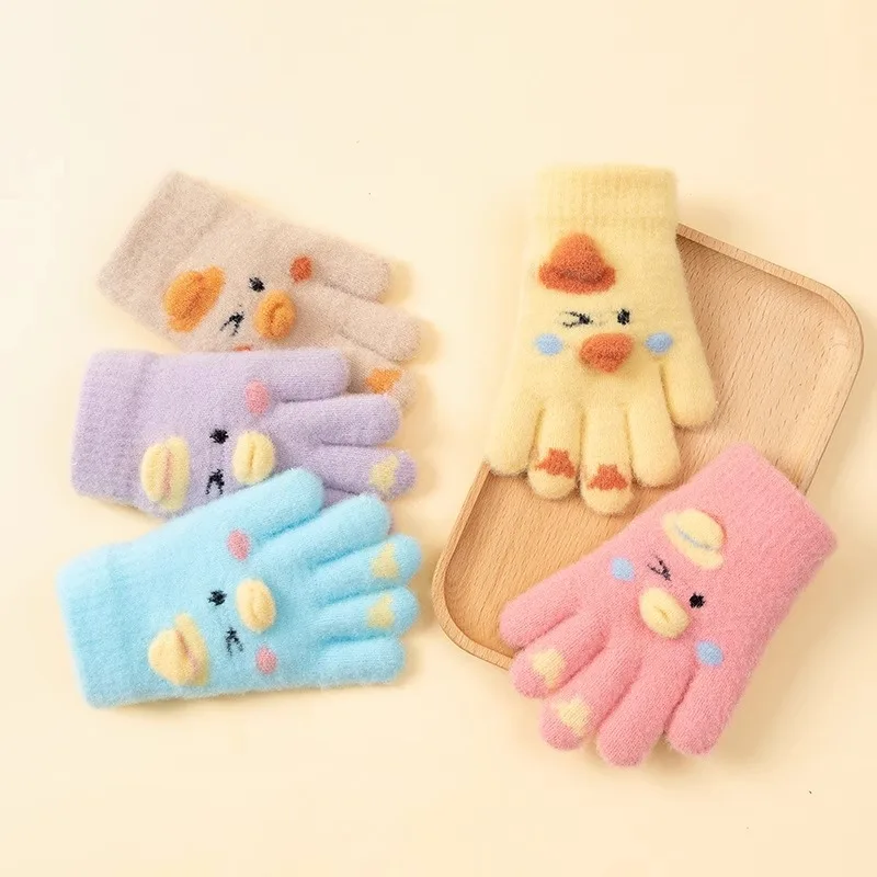 قفازات محبوكة على شكل بطة كرتونية لطيفة للأطفال من سن 3 إلى 9 سنوات مقاومة للبرد ناعمة ومريحة للاستخدام الخارجي والمنزلي #2
