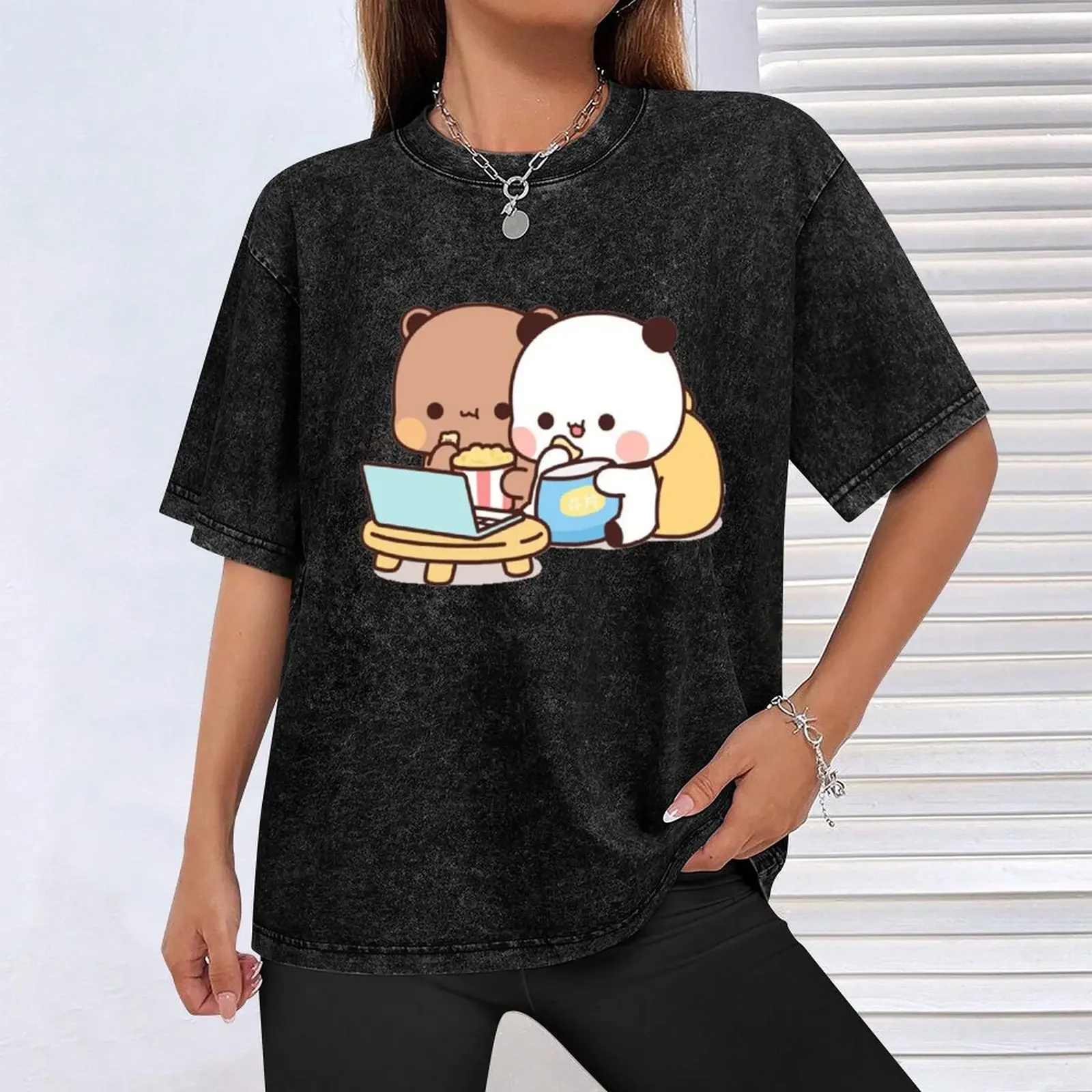 تي شيرت للزوجين من Bubu and Dudu يراقب الأفلام معًا في المنزل تي شيرت علوي ملابس kawaii ملابس هيبي عرق تي شيرت للرجال من القطن