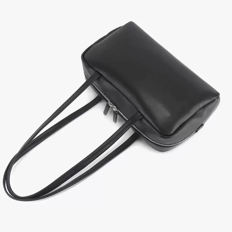 Sheepskin leather bowling bag luxury designer Boston commuter simple shoulder armpit bag women's leather material image 3