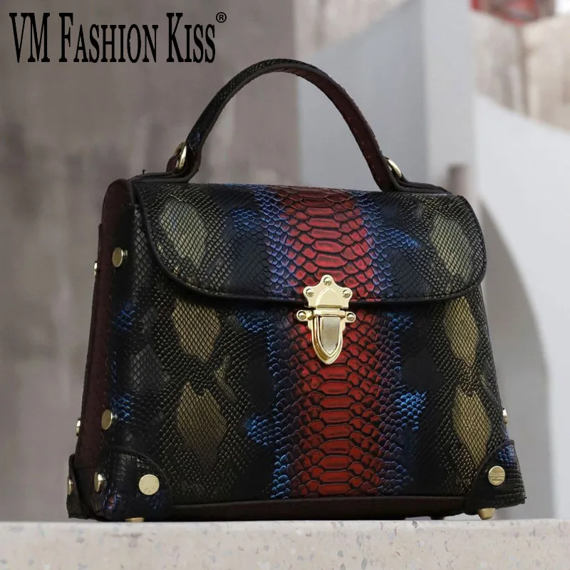 2024 New Trendy Women's Handbags Microfiber Python Print Shoulder Bag Designer Luxury Bag Top Hand Bag Rivet Lock Crossbody Bags