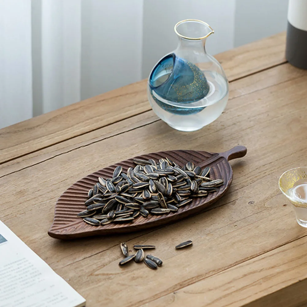 

S Size Natural Wood Leaf Design Snack Tray Easy Clean Dessert Plate Ideal Gift for Friends Home Kitchen Decoration